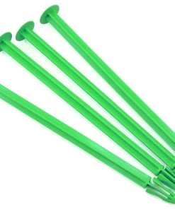 DE Racing Truggy Tire Spikes (Green) (4)